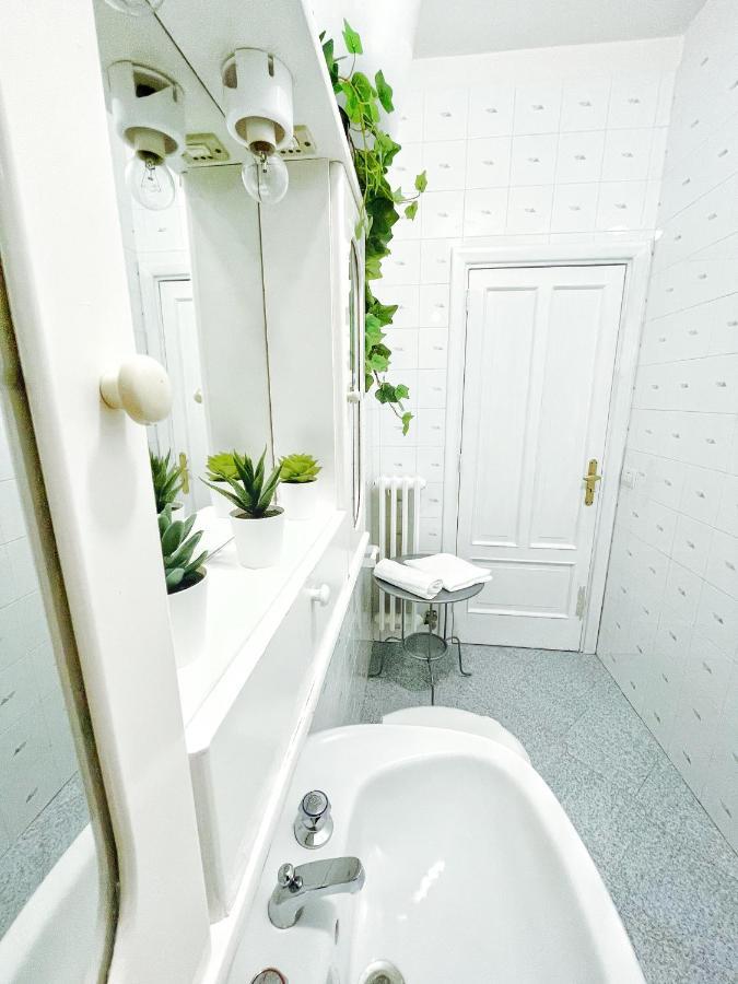 A Due Passi Dal Ponte Apartment - Affitti Brevi Italia กราวีนา อิน ปูเลีย ภายนอก รูปภาพ